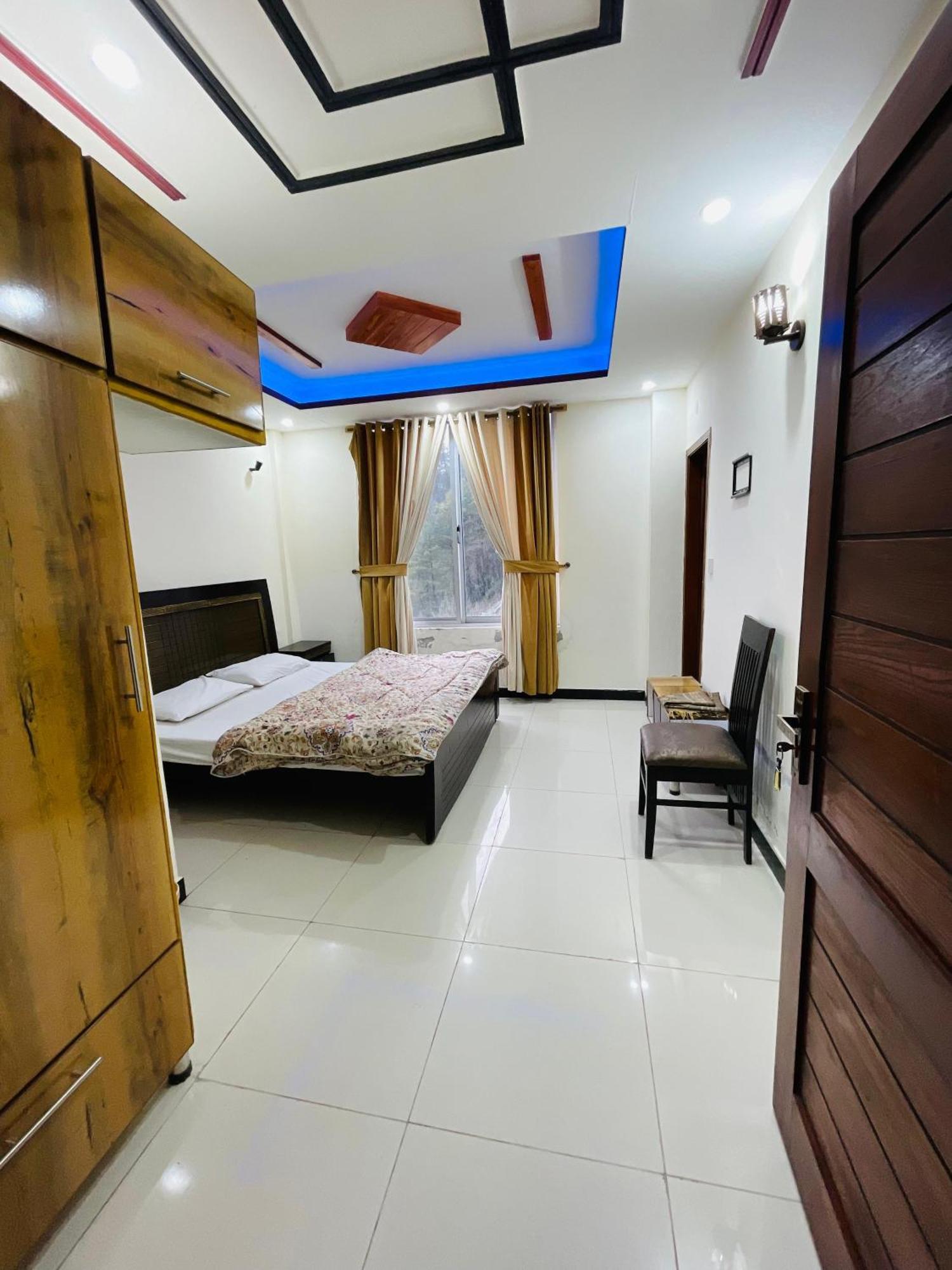 Paradise View Hotel & Restaurant Khaira Gali Экстерьер фото